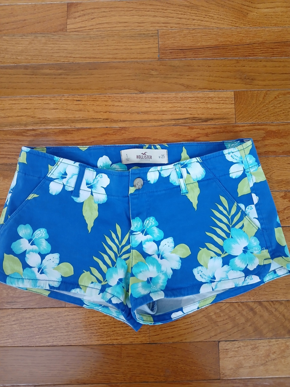 Hollister Blue Tropical Floral Jean Shorts